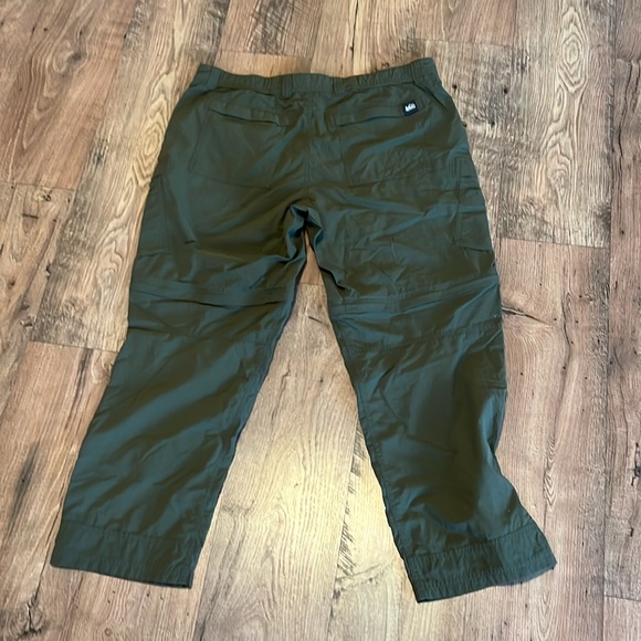 Men’s Zip-off Pants REI - Picture 2 of 7